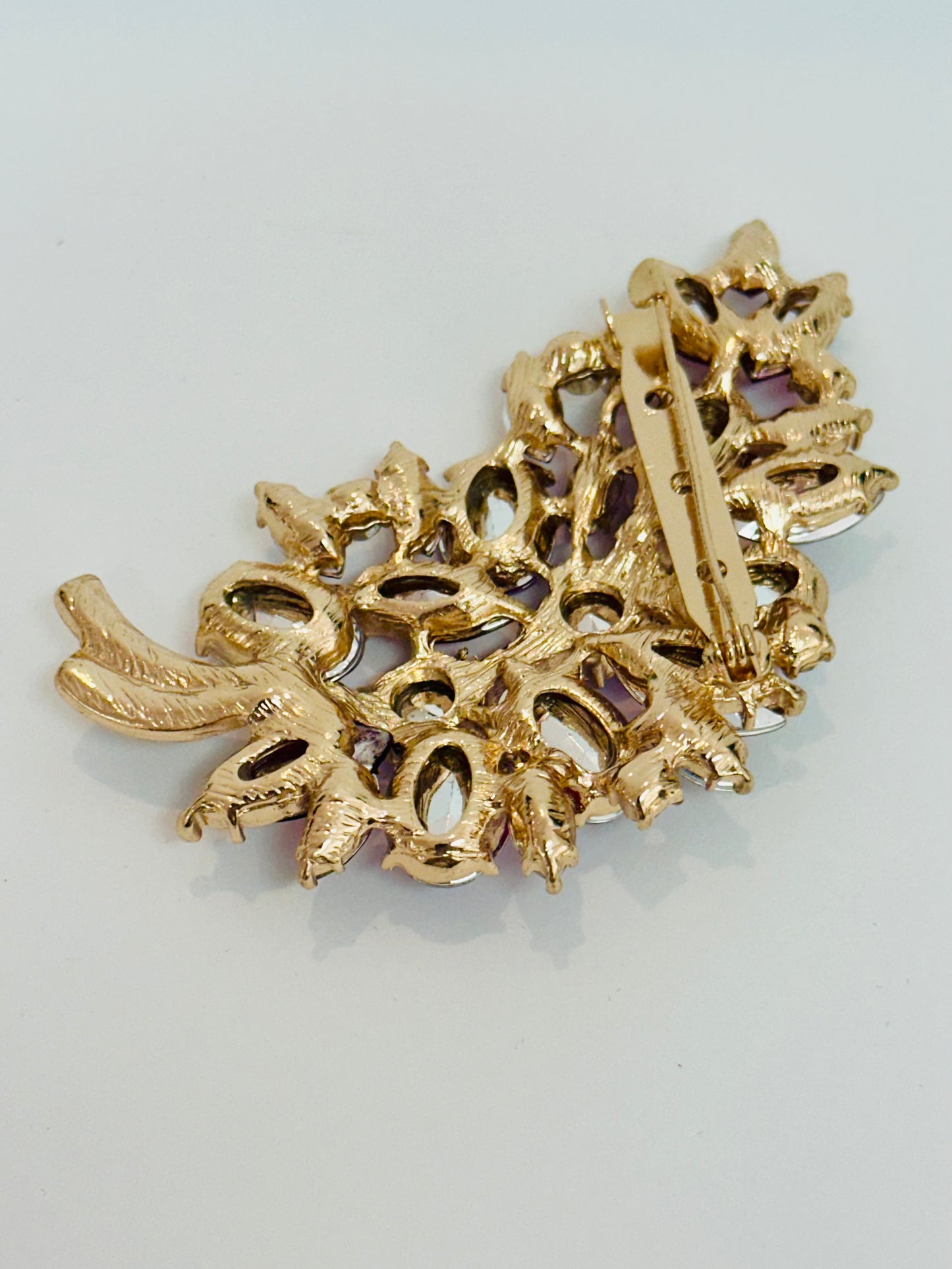 Vintage Crystal Rhinestone Feather Spray Brooc