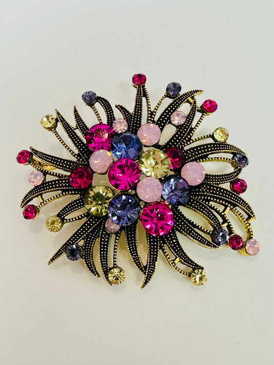 Vintage Starburst Flower Brooch