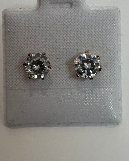 Vintage Classic Soltaire CZ Studs
