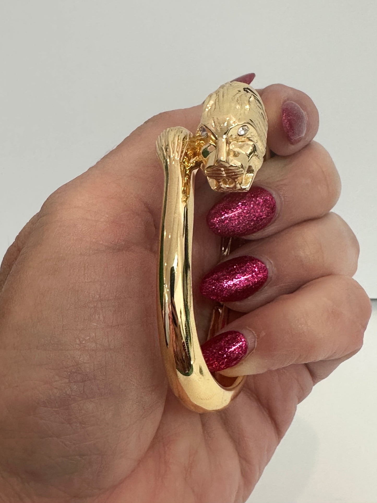 Vintage Lion Head Bypass Hinge Bracelet