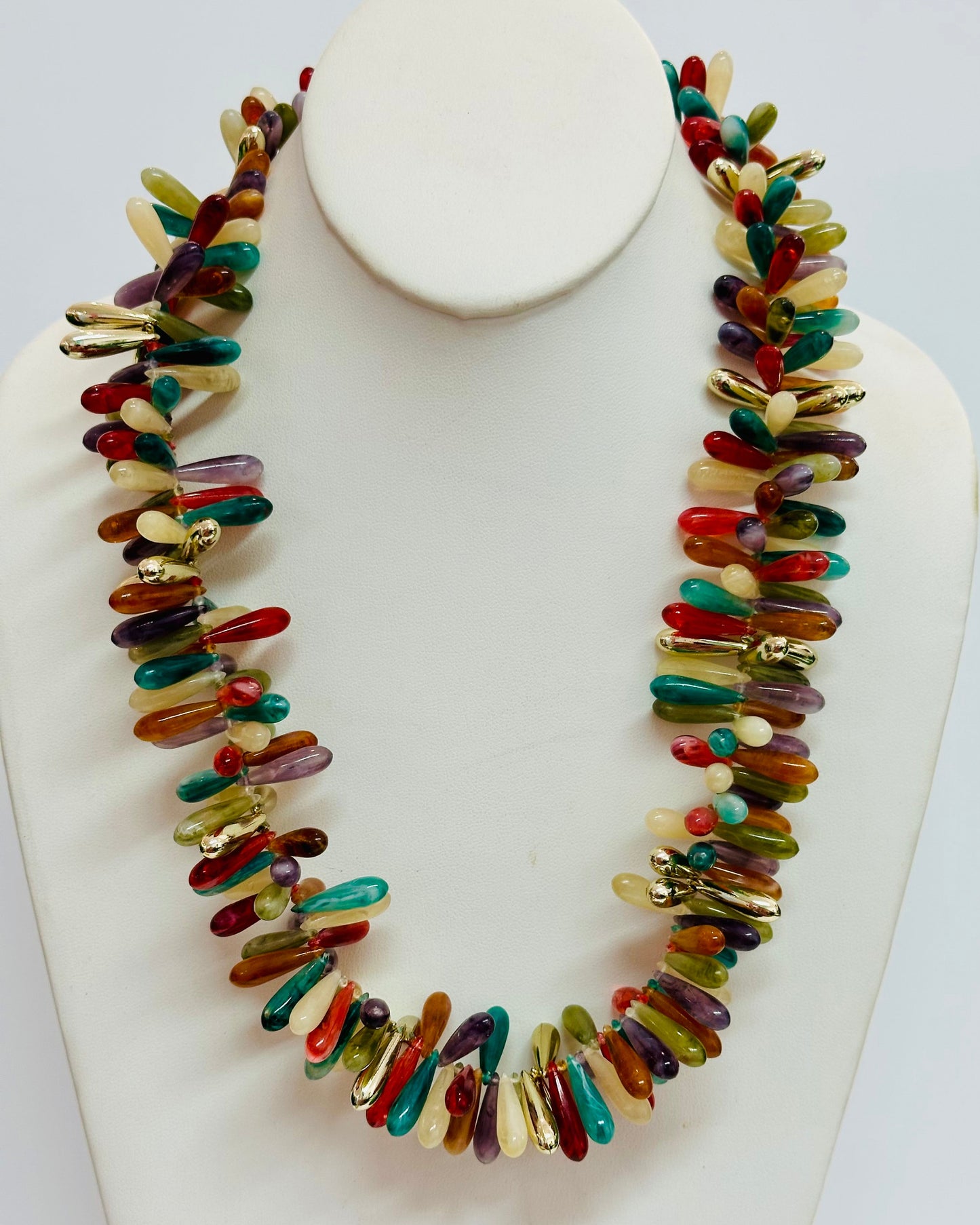 Vintage Lucite Cluster Statement Collar