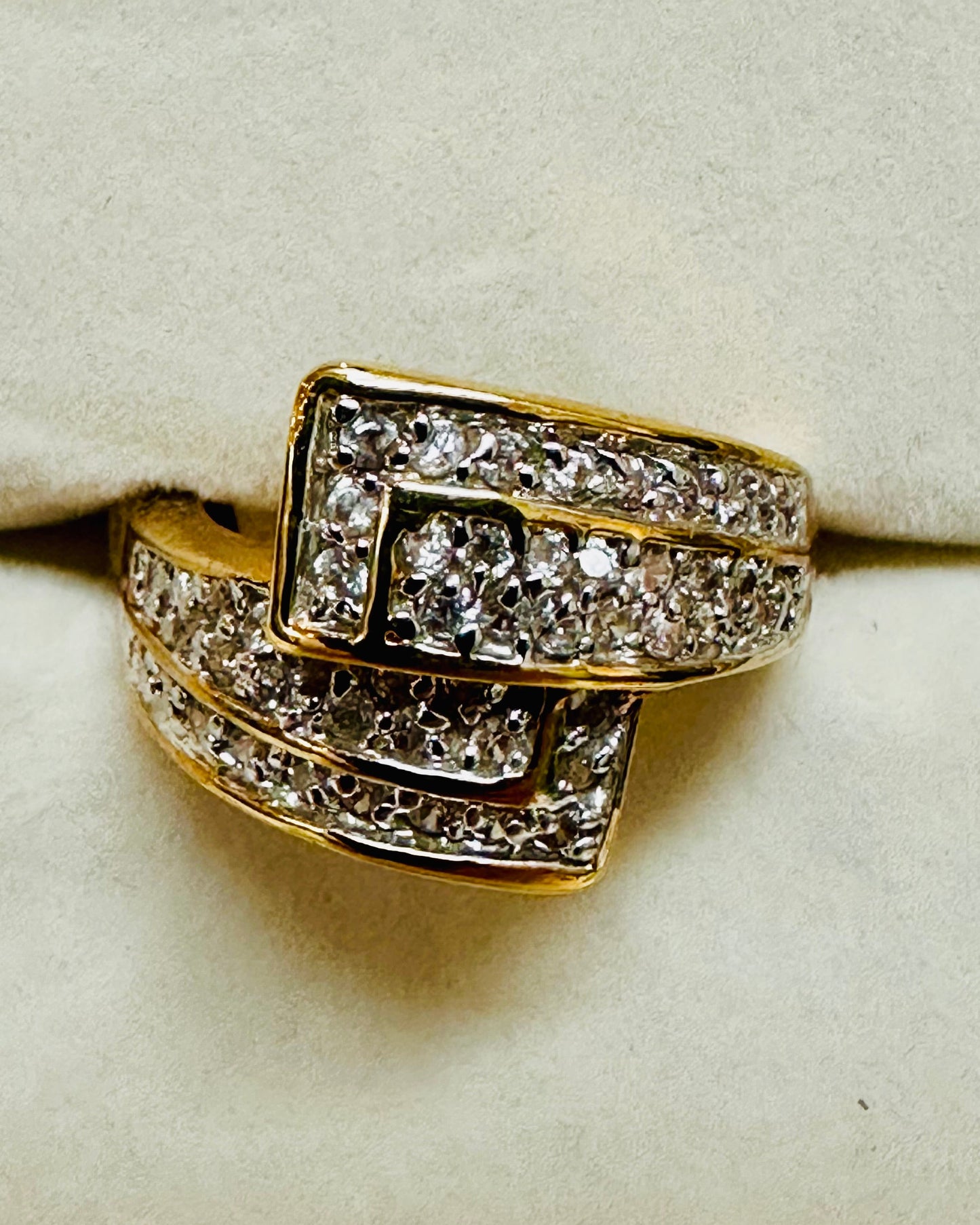 Vintage Geometric Bypass Statement Ring