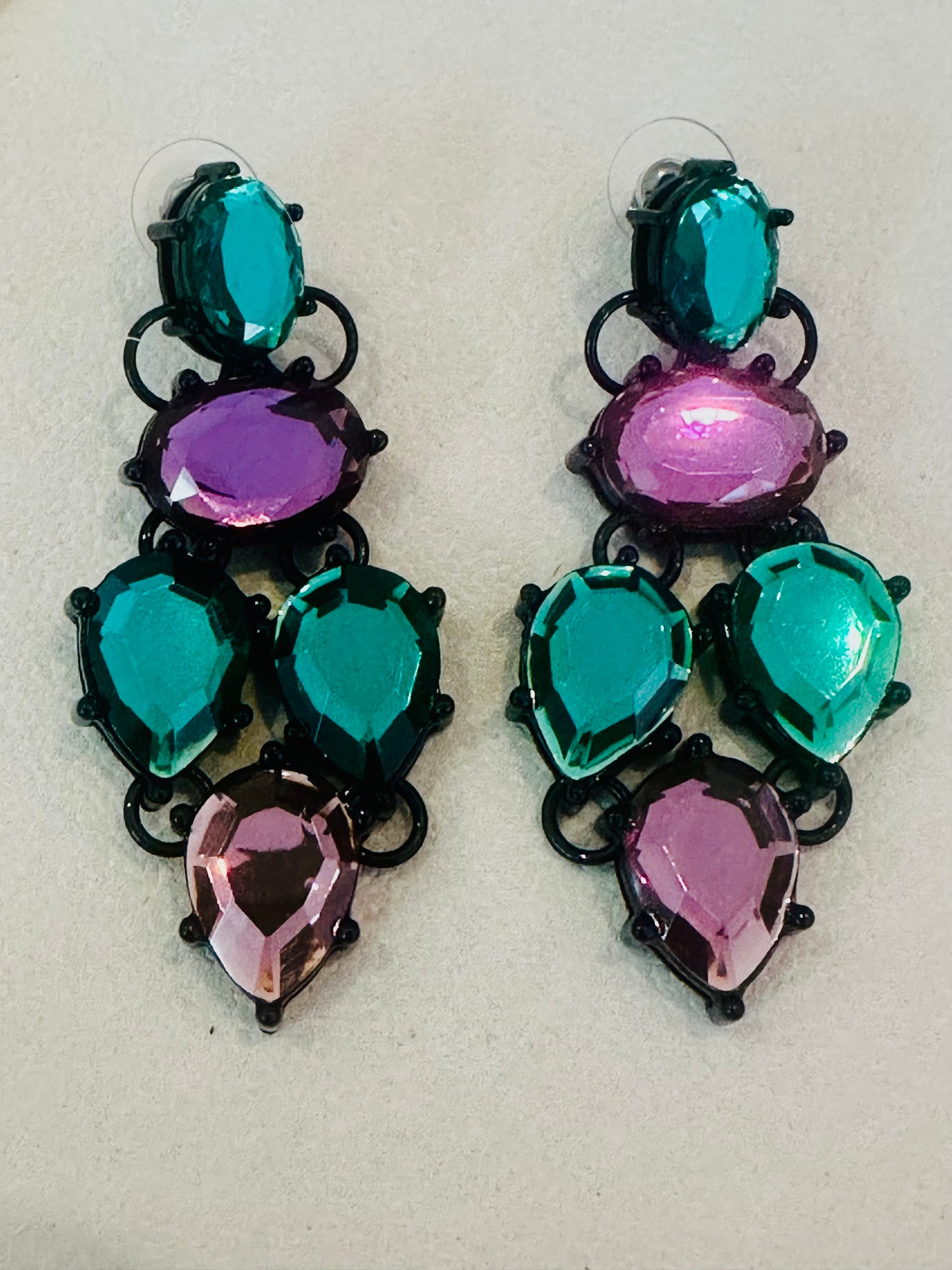 Vintage Emerald & Lavender Rhinestone Chandelier Earrings
