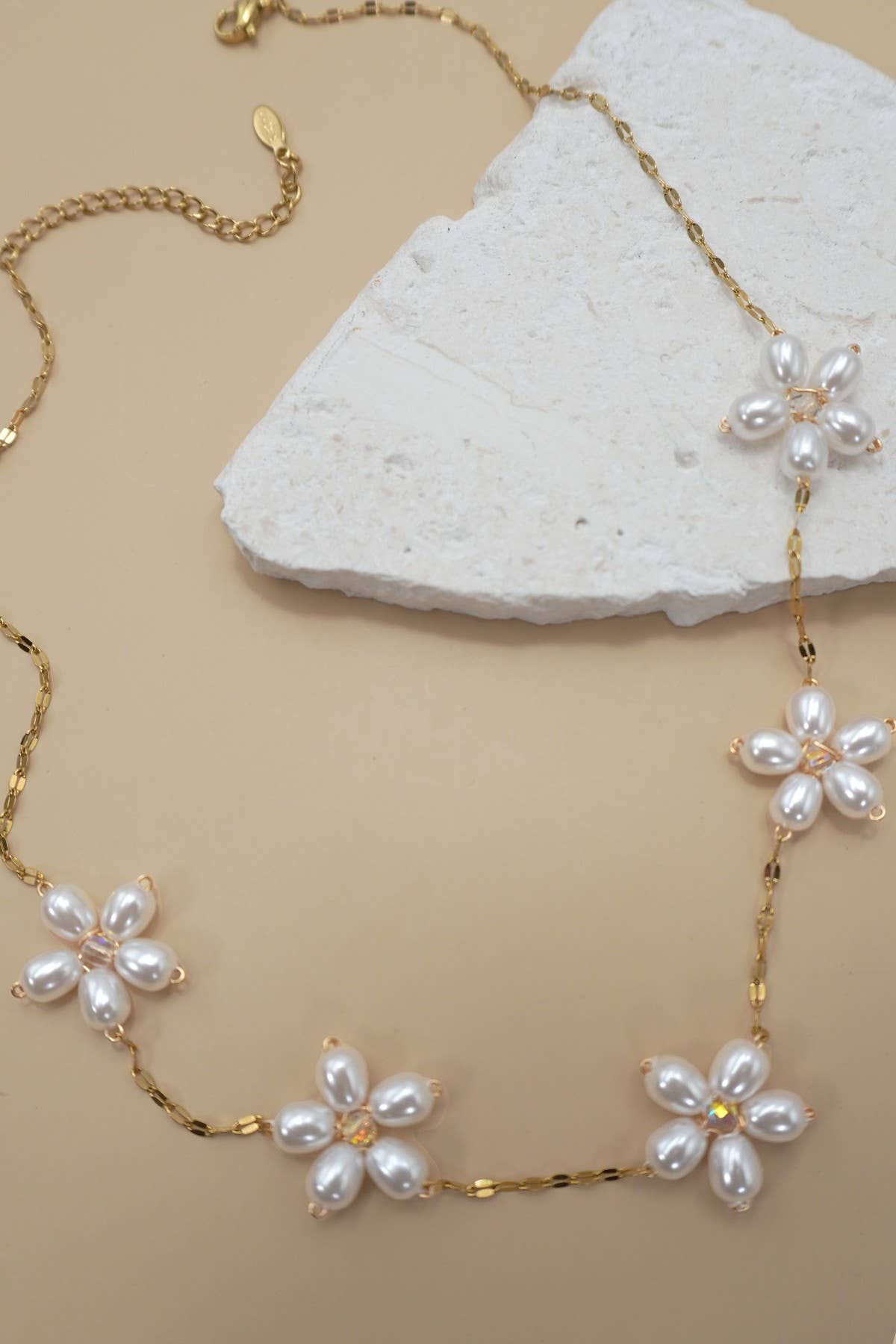 Pearl Flower Gold ecklace