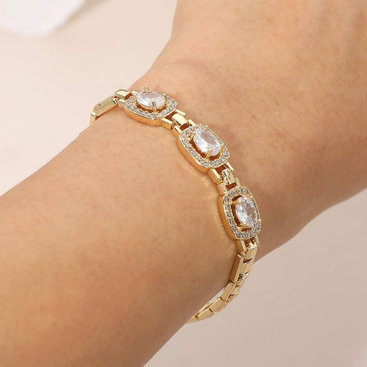 Sparkle Oval Cluster Link Bracelet