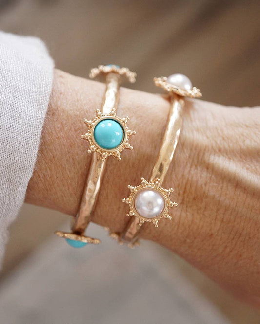 Suncrest Glow Hammered Charm Bangle- Turquoise & Pearl
