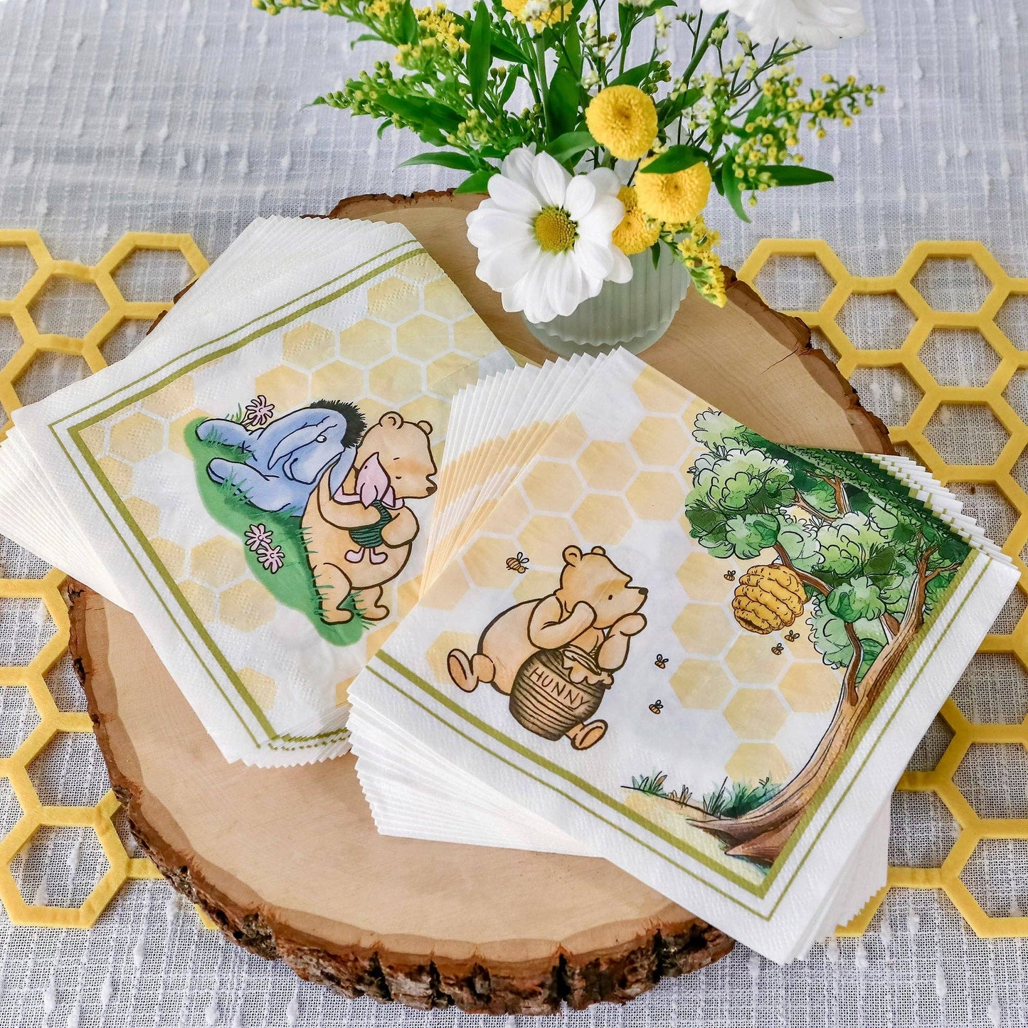 Honey Bear 16 Guests Piece Party Tableware Set